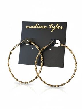 🛍️⭐️”Madison Tyler” Faux Gold HOOP EARRINGS ((NWT))⭐️🛍️